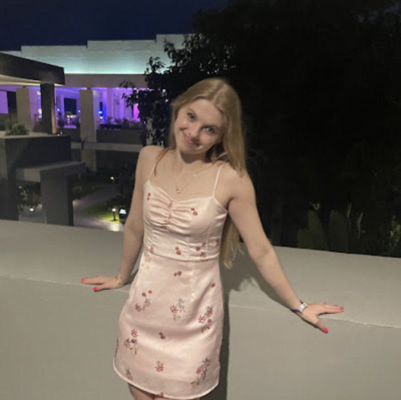 Meet your Posher, Ansley - Picture 1 of 1